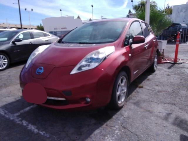 JN1AZ0CP4BT000865 - 2011 NISSAN LEAF SV RED photo 2