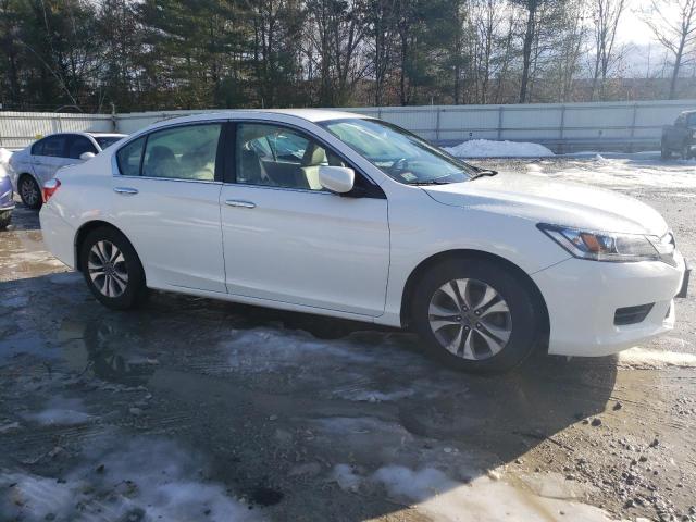 1HGCR2F36EA233223 - 2014 HONDA ACCORD LX WHITE photo 4