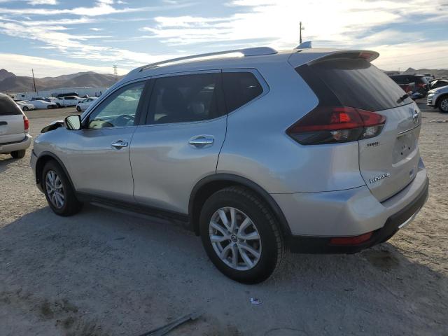 JN8AT2MT9JW450910 - 2018 NISSAN ROGUE S SILVER photo 2