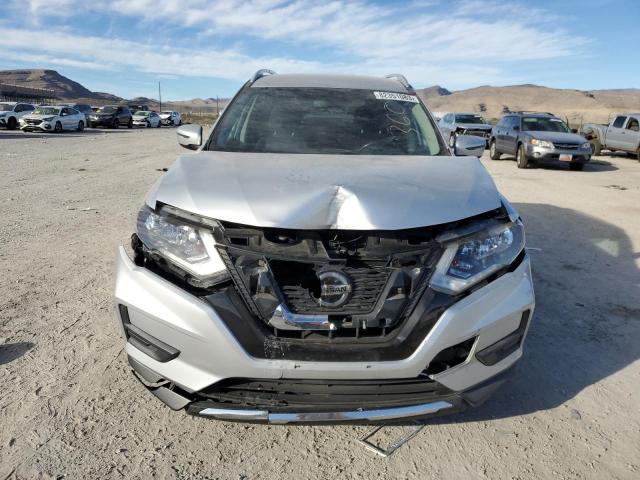 JN8AT2MT9JW450910 - 2018 NISSAN ROGUE S SILVER photo 5