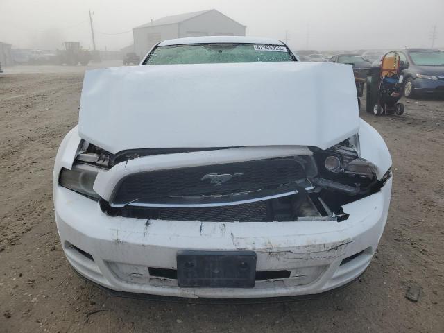 1ZVBP8AMXE5311544 - 2014 FORD MUSTANG WHITE photo 5