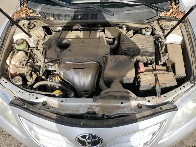 4T4BF3EK8BR196124 - 2011 TOYOTA CAMRY BASE SILVER photo 11