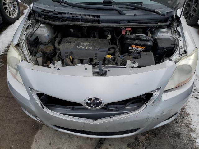 JTDBT923974003459 - 2007 TOYOTA YARIS SILVER photo 12