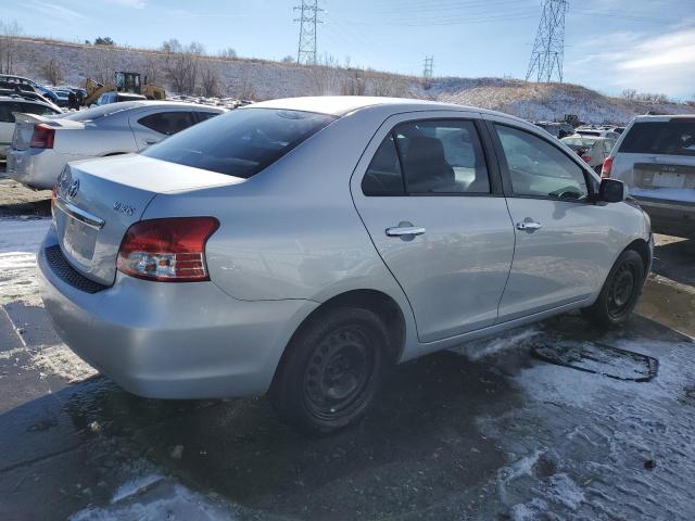 JTDBT923974003459 - 2007 TOYOTA YARIS SILVER photo 3