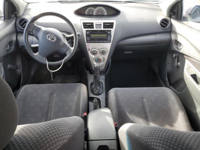 JTDBT923974003459 - 2007 TOYOTA YARIS SILVER photo 8