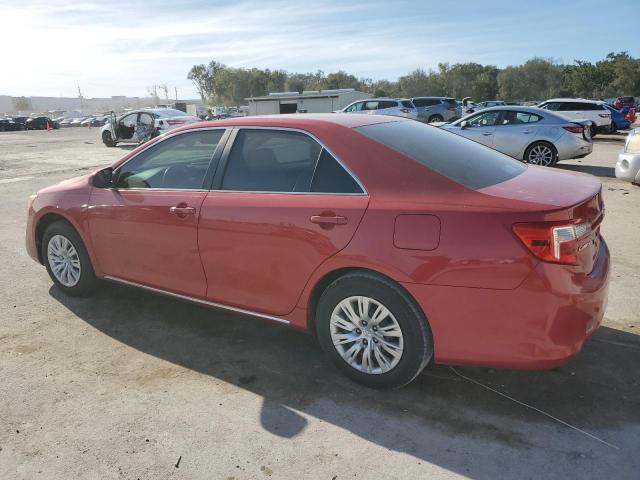 4T1BF1FK4CU501178 - 2012 TOYOTA CAMRY BASE RED photo 2