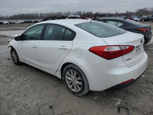 KNAFX4A64E5093483 - 2014 KIA FORTE LX WHITE photo 2