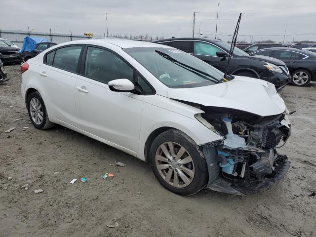 KNAFX4A64E5093483 - 2014 KIA FORTE LX WHITE photo 4