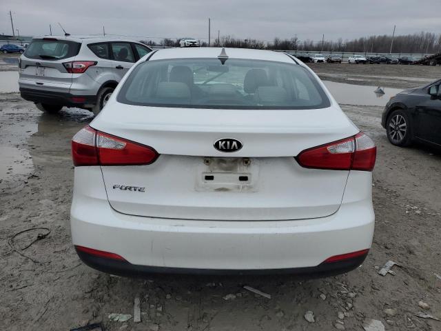 KNAFX4A64E5093483 - 2014 KIA FORTE LX WHITE photo 6