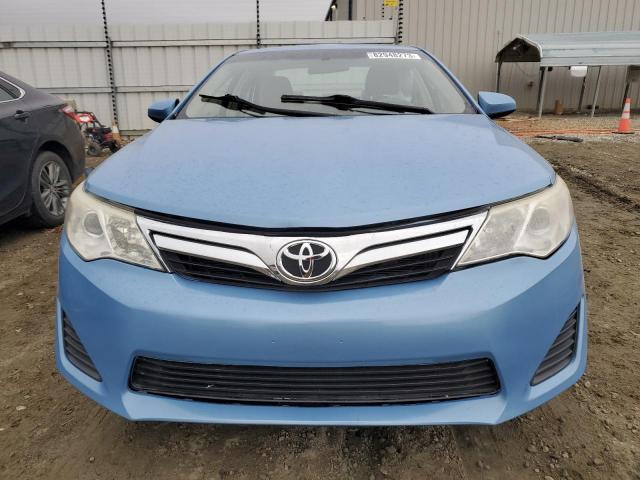 4T1BF1FK8CU622795 - 2012 TOYOTA CAMRY BASE BLUE photo 5