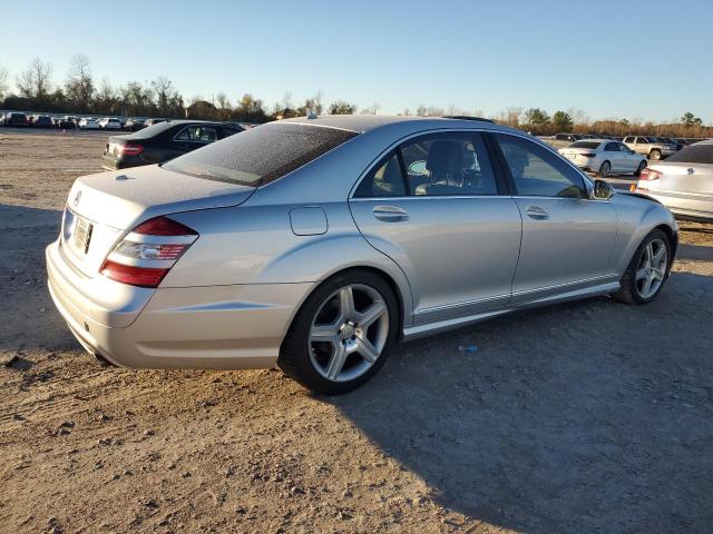 WDDNG71X47A078328 - 2007 MERCEDES-BENZ S 550 SILVER photo 3