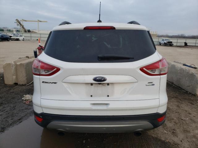 1FMCU9G97GUB10133 - 2016 FORD ESCAPE SE WHITE photo 6