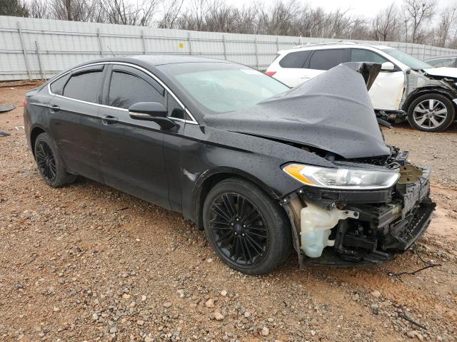 3FA6P0HD9GR327610 - 2016 FORD FUSION SE BLACK photo 4