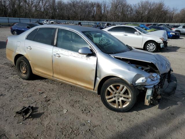 3VWRF71K17M121381 - 2007 VOLKSWAGEN JETTA 2.5 OPTION PACKAGE 1 SILVER photo 4