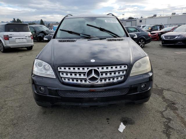 4JGBB75E37A168800 - 2007 MERCEDES-BENZ ML 500 BLACK photo 5