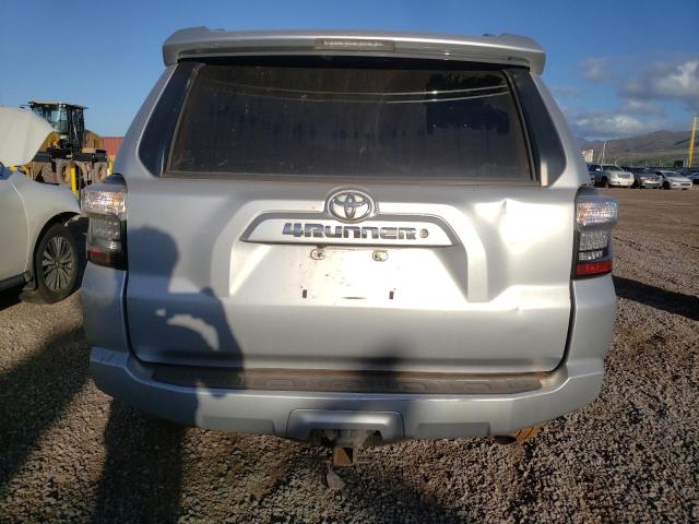 JTEBU5JR0G5322122 - 2016 TOYOTA 4RUNNER SR5/SR5 PREMIUM 银色 照片 6