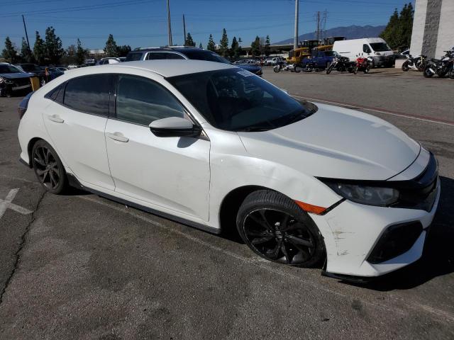 SHHFK7G43JU217341 - 2018 HONDA CIVIC SPORT WHITE photo 4