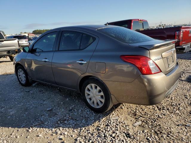 3N1CN7AP3FL890916 - 2015 NISSAN VERSA S GRAY photo 2