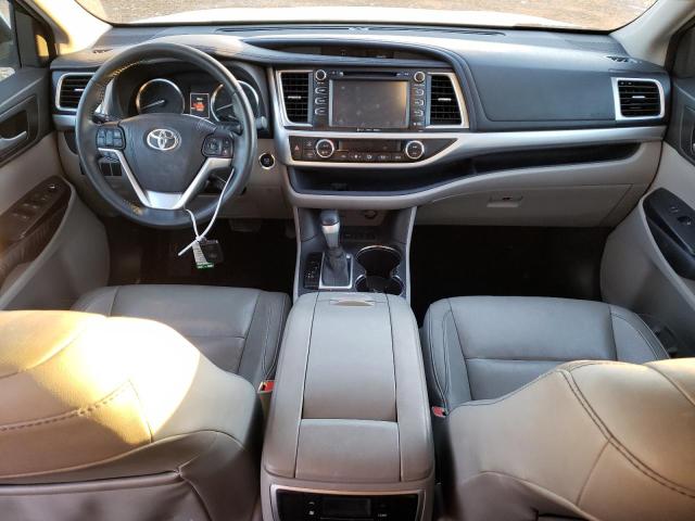 5TDKKRFH4GS141732 - 2016 TOYOTA HIGHLANDER XLE WHITE photo 8