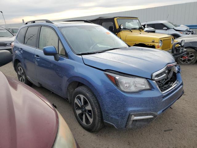 JF2SJAGC7JH463043 - 2018 SUBARU FORESTER 2.5I PREMIUM BLUE photo 4