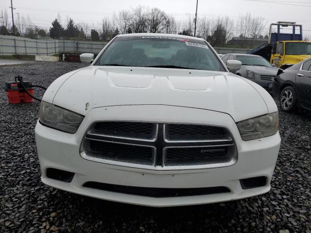 2B3CL3CG2BH578292 - 2011 DODGE CHARGER WHITE photo 5