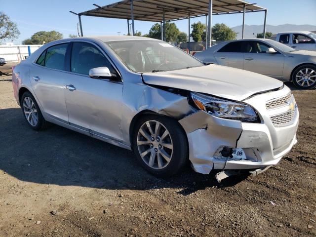 1G11H5SA4DF238722 - 2013 CHEVROLET MALIBU LTZ GRAY photo 4