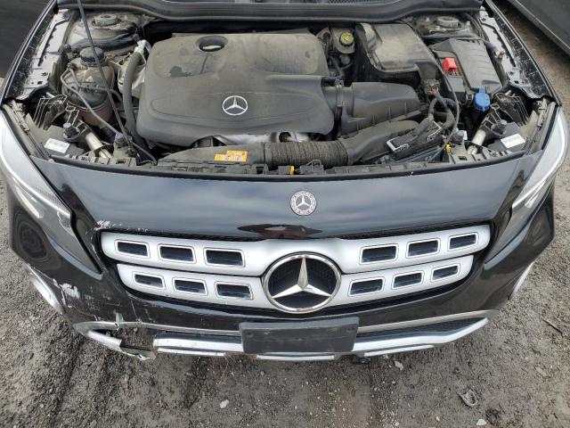 WDCTG4GB3JJ468530 - 2018 MERCEDES-BENZ GLA 250 4MATIC BLACK photo 11