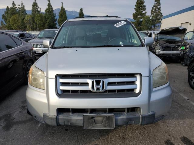 5FNYF28278B005602 - 2008 HONDA PILOT VP SILVER photo 5