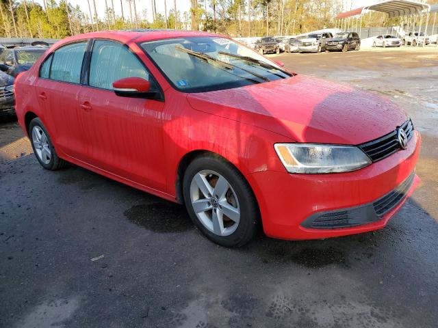 3VWLL7AJ4CM339332 - 2012 VOLKSWAGEN JETTA TDI RED photo 4