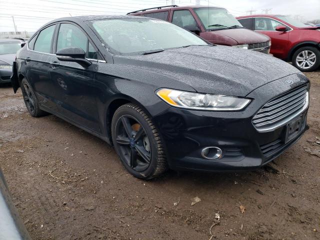 3FA6P0H98GR264012 - 2016 FORD FUSION SE BLACK photo 4