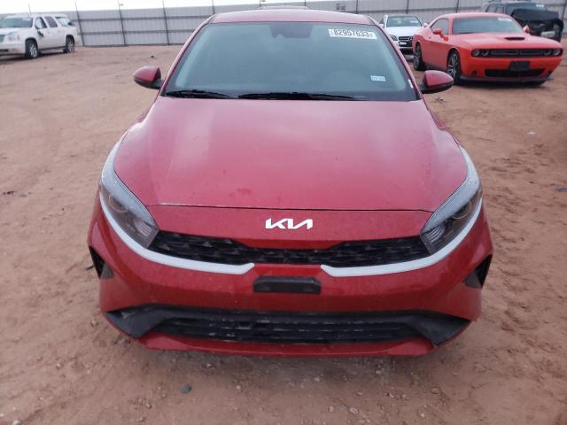 3KPF24ADXPE611510 - 2023 KIA FORTE LX RED photo 5