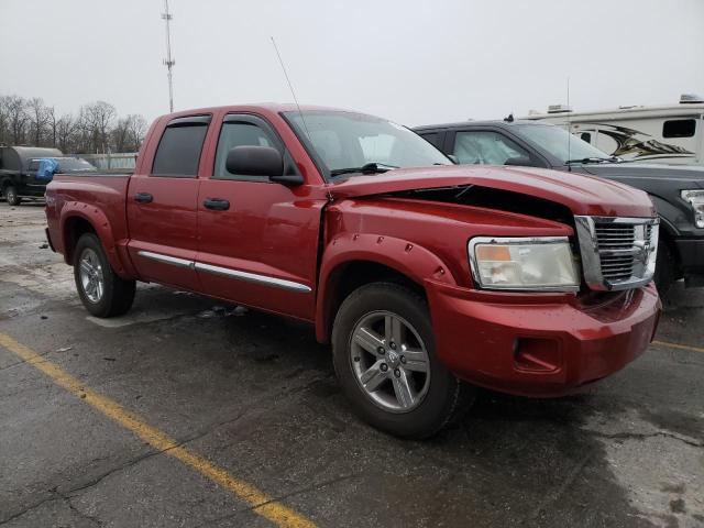 1D7HW58N68S602812 - 2008 DODGE DAKOTA QUAD LARAMIE BURGUNDY photo 4