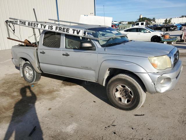 3TMJU62N36M027333 - 2006 TOYOTA TACOMA DOUBLE CAB PRERUNNER SILVER photo 4