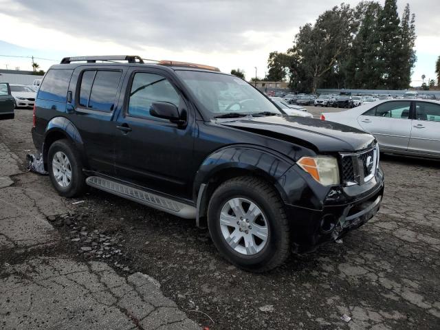 5N1AR18W25C754396 - 2005 NISSAN PATHFINDER LE BLACK photo 4