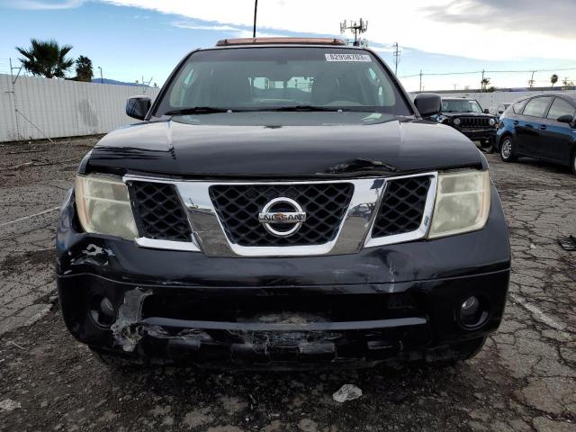 5N1AR18W25C754396 - 2005 NISSAN PATHFINDER LE BLACK photo 5