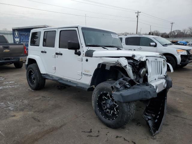 1C4BJWEG0EL324134 - 2014 JEEP WRANGLER U SAHARA WHITE photo 4