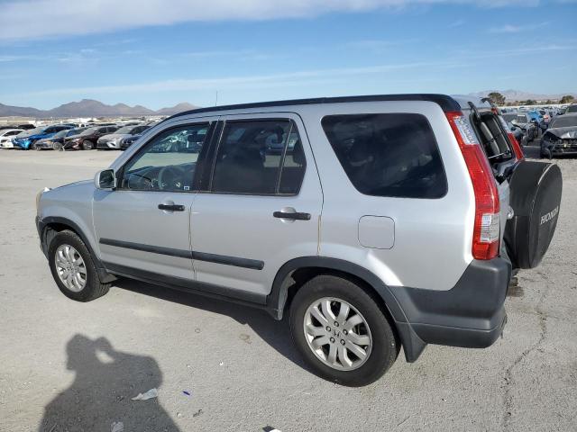 JHLRD78805C057094 - 2005 HONDA CR-V EX SILVER photo 2