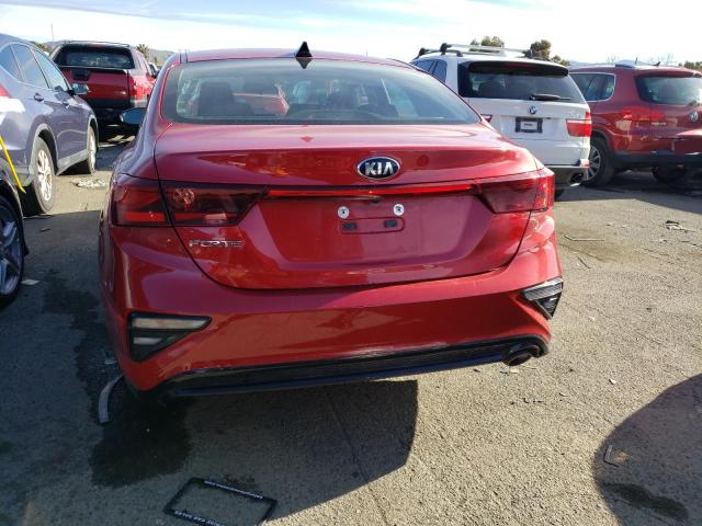 3KPF24AD6ME280081 - 2021 KIA FORTE FE CRIMSON photo 6