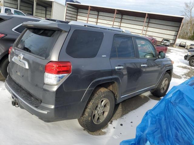 JTEBU5JRXA5011997 - 2010 TOYOTA 4RUNNER SR5 GRAY photo 3