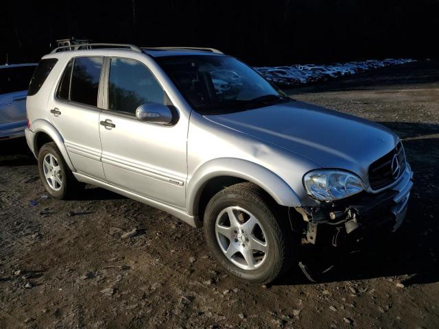 4JGAB57EX3A425023 - 2003 MERCEDES-BENZ ML 350 SILVER photo 4