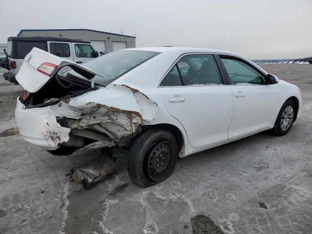 4T4BF1FKXDR335885 - 2013 TOYOTA CAMRY L WHITE photo 3