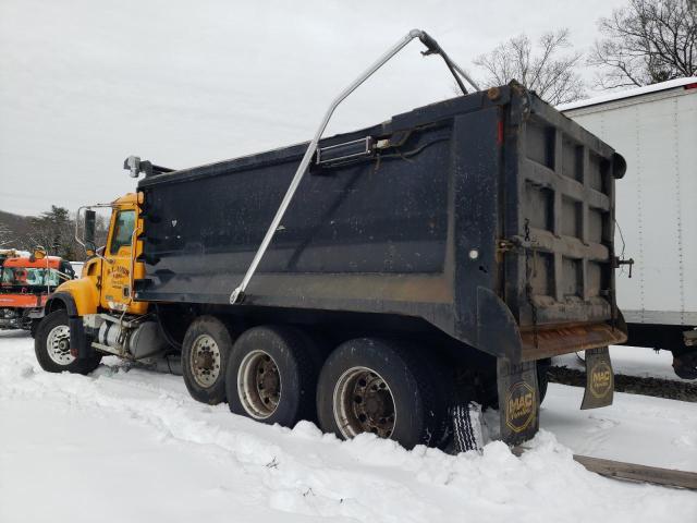 1M2AG11C06M023936 - 2006 MACK 700 CV700 TWO TONE photo 3