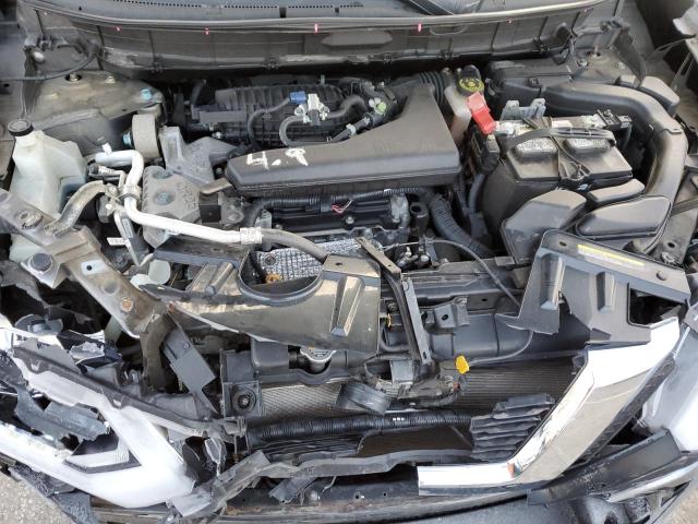 KNMAT2MV2HP521656 - 2017 NISSAN ROGUE S SILVER photo 11