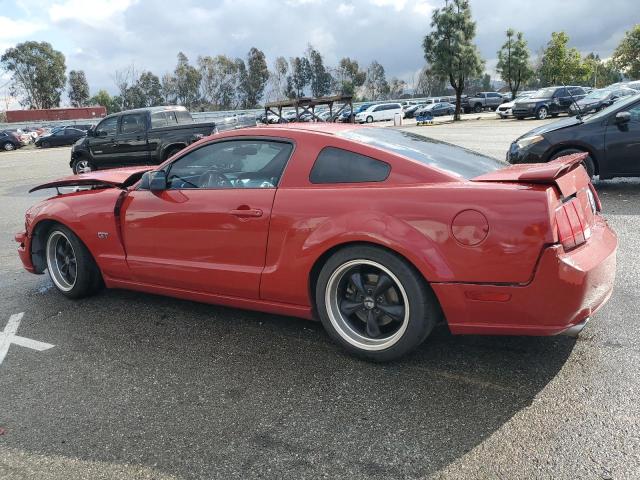 1ZVHT82H585138706 - 2008 FORD MUSTANG GT RED photo 2