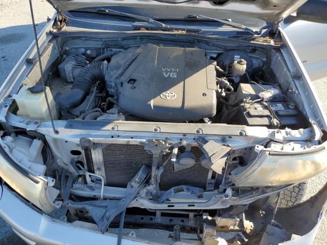 3TMJU4GN4AM099194 - 2010 TOYOTA TACOMA DOUBLE CAB PRERUNNER SILVER photo 11