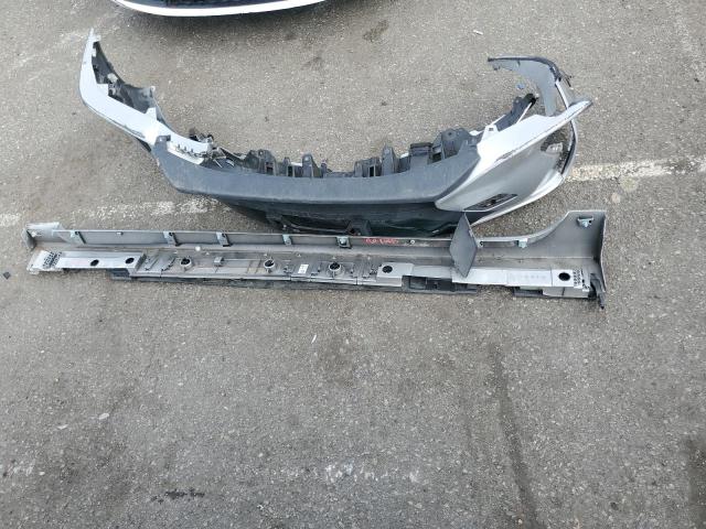 JTDKARFP1H3032643 - 2017 TOYOTA PRIUS PRIM 银色 照片 12