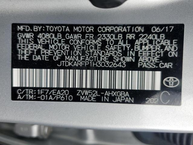JTDKARFP1H3032643 - 2017 TOYOTA PRIUS PRIM 银色 照片 13