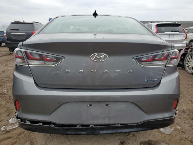 KMHE34L3XJA085866 - 2018 HYUNDAI SONATA HYBRID GRAY photo 6