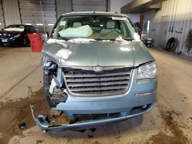 2A4RR6DX3AR136857 - 2010 CHRYSLER TOWN & COU LIMITED BLUE photo 5