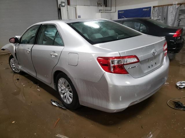 4T4BF1FK5CR177826 - 2012 TOYOTA CAMRY BASE SILVER photo 2